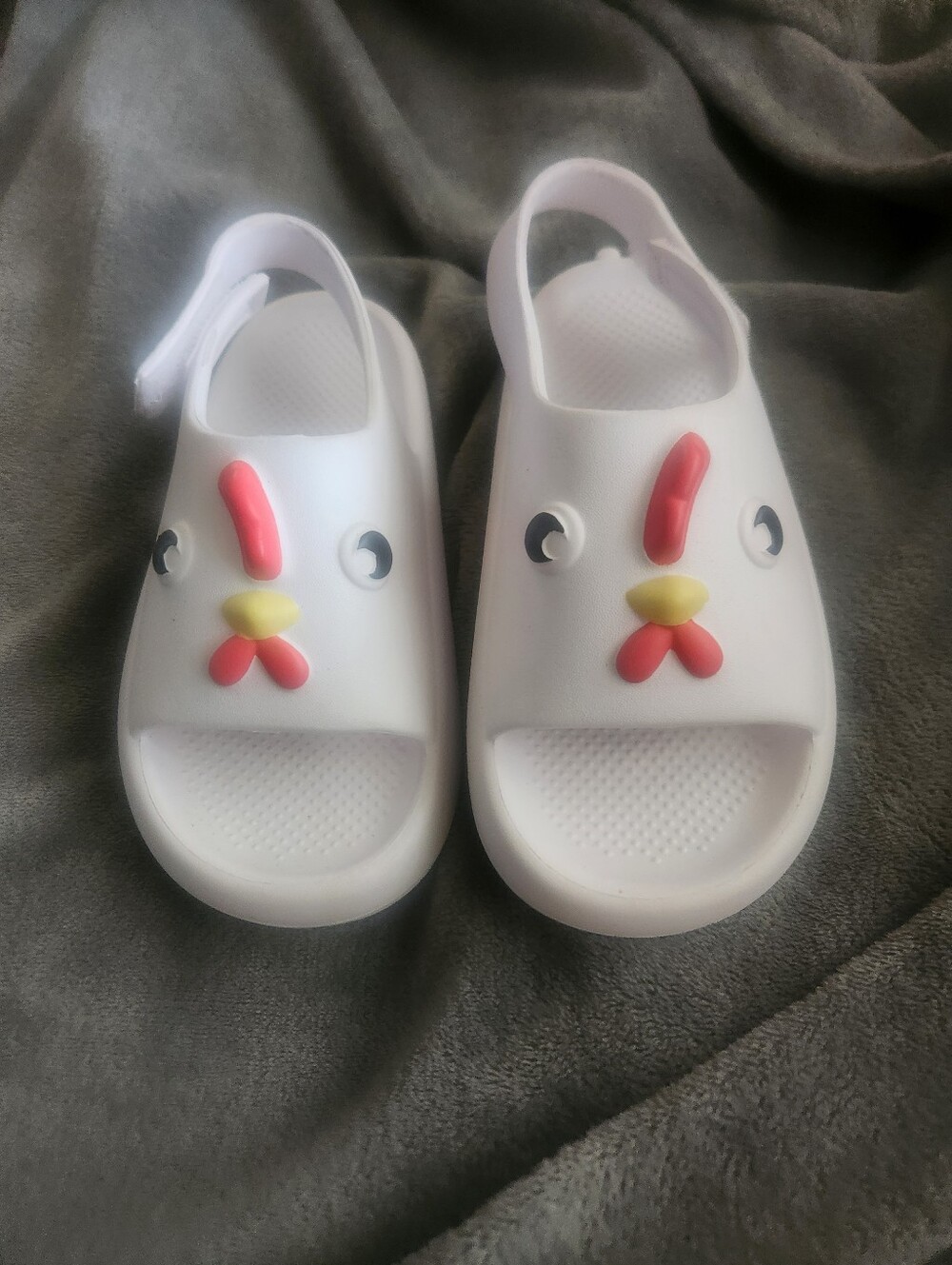 Wonder Nation Croc Like Chicken Slides